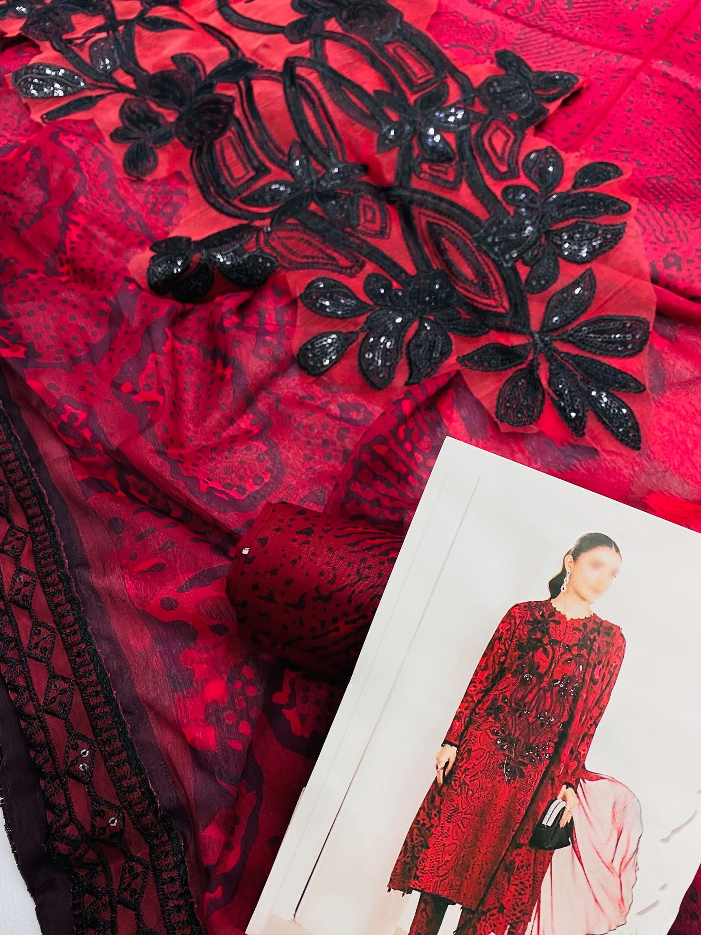 MB REDISH TIGER PRINT LAWN