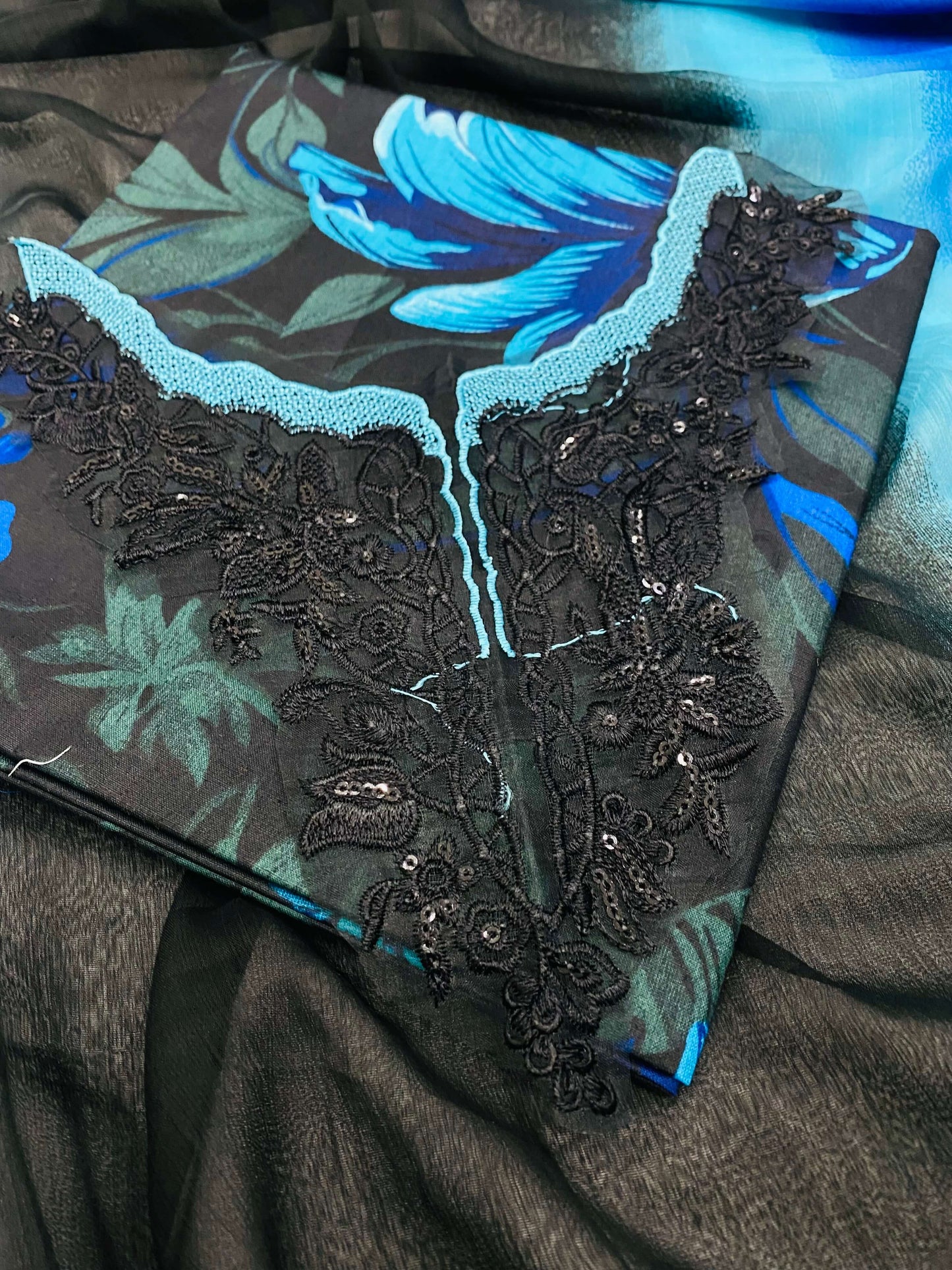 IZNIK BLUE CUTWORK LAWN