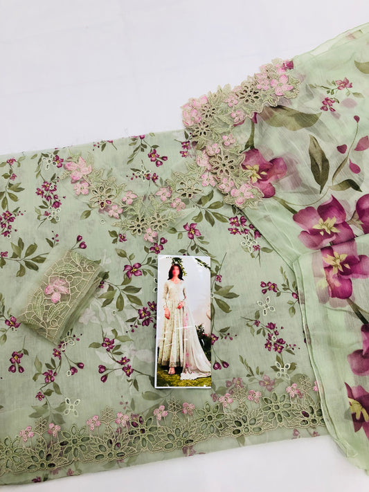 IZNIK ANGOORI CHICKEN KARI LAWN