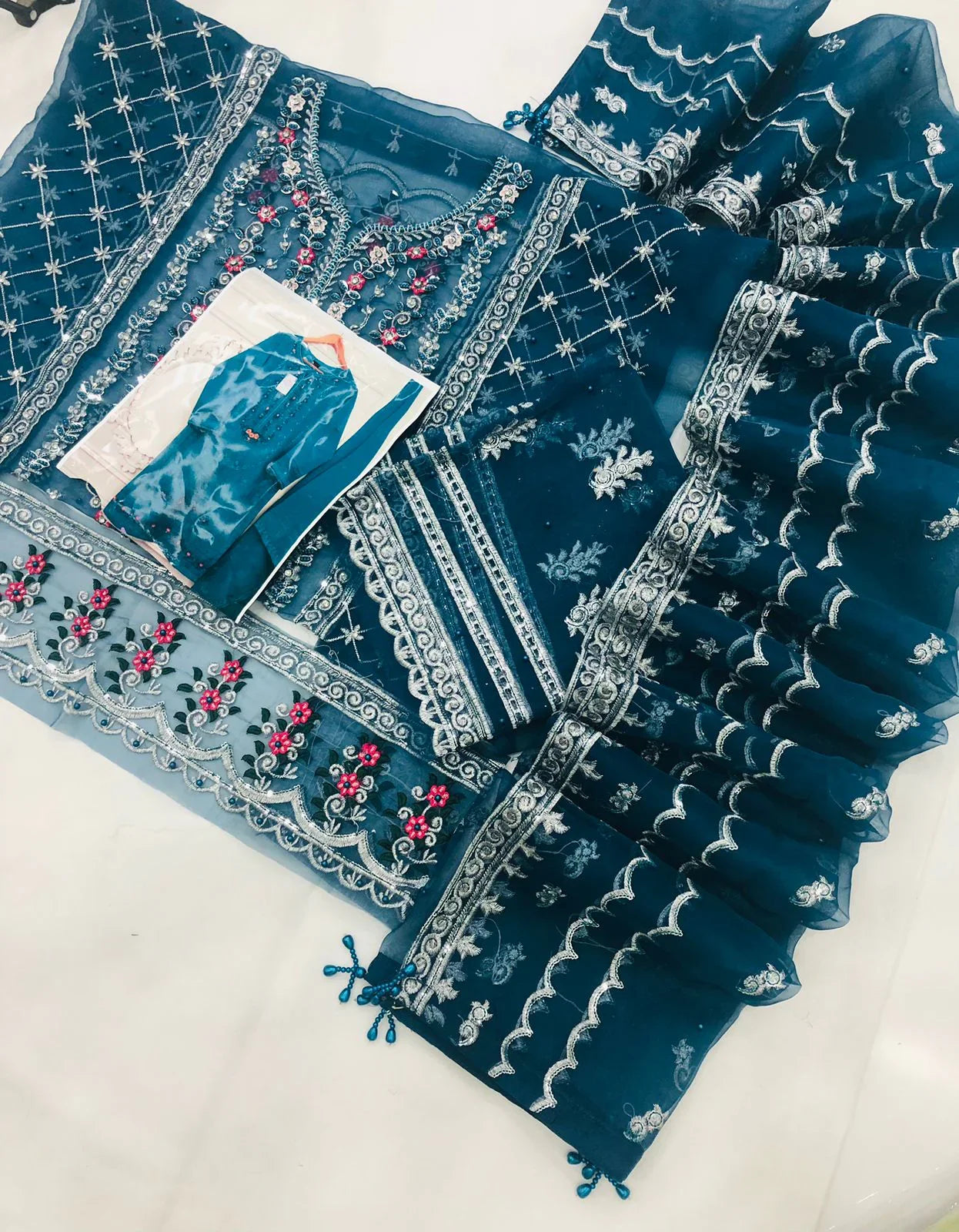 AGHA NOOR ZINC - SR FABRICS