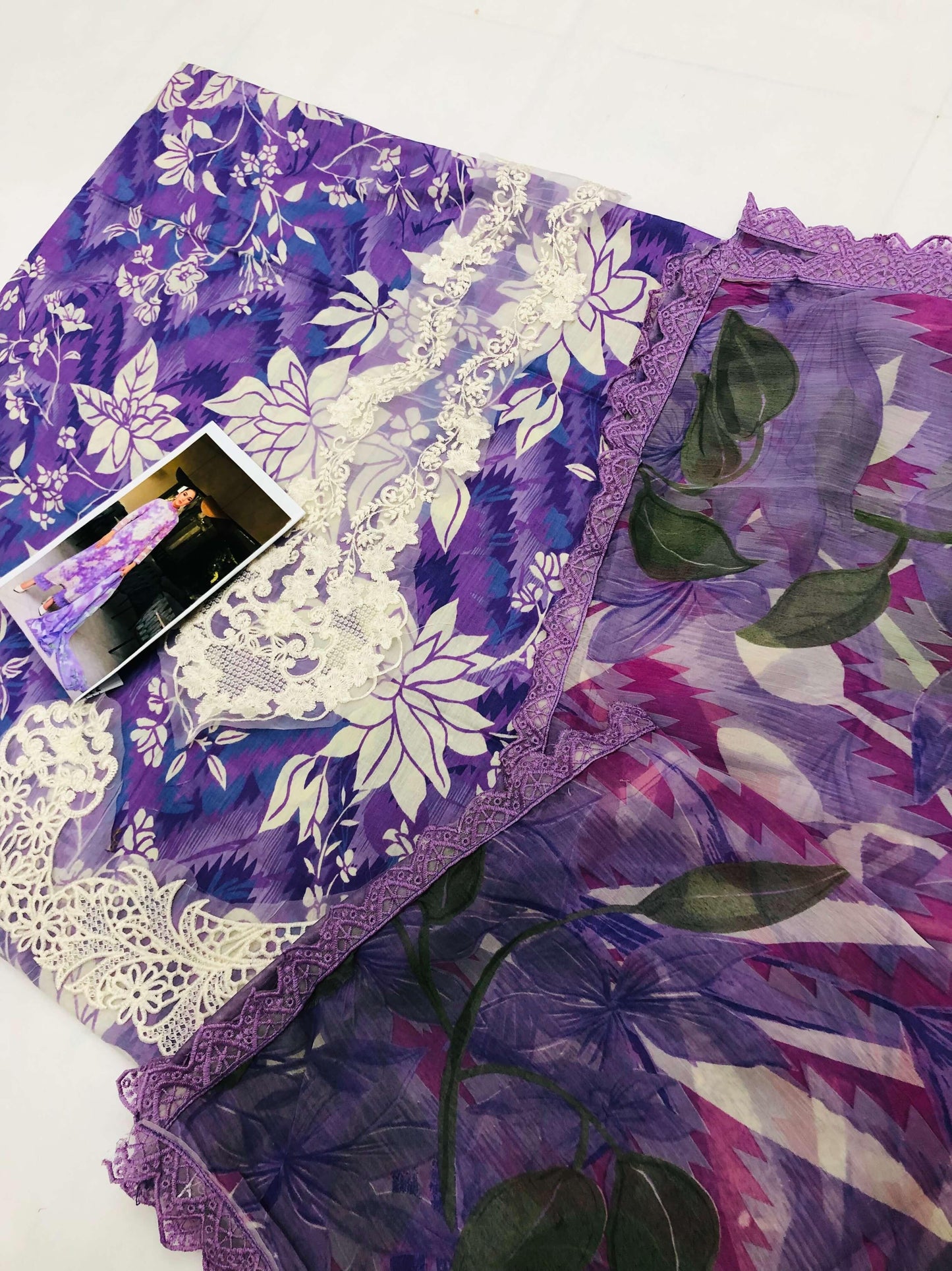 ANEELA PURPLE WHITE LAWN - SR FABRICS