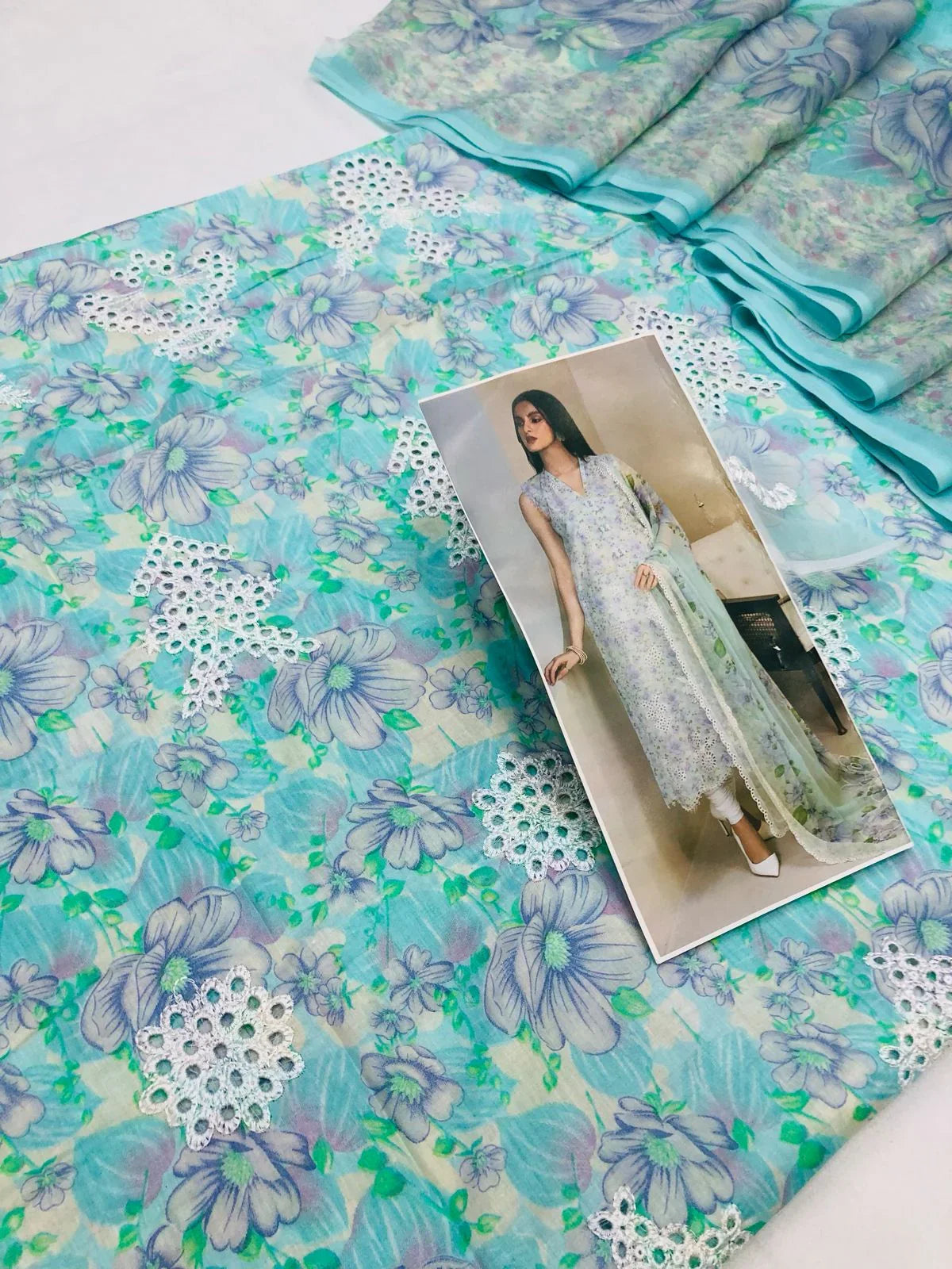BAROQUE AQUA CHICKEN KARI LAWN - SR FABRICS