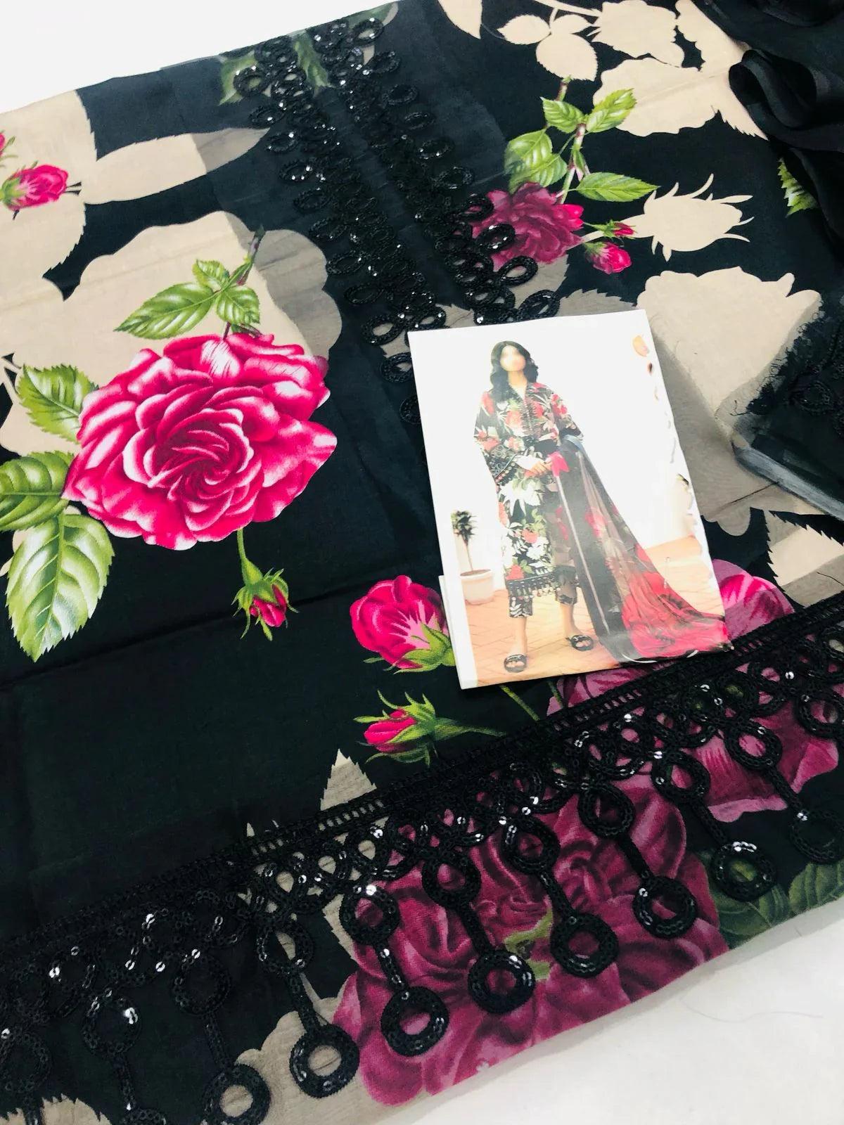 BAROQUE BLACK ROSE LAWN - SR FABRICS
