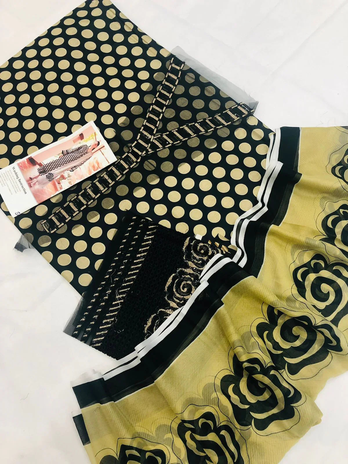 BAROQUE BLACK SKIN DIGITAL LAWN - SR FABRICS