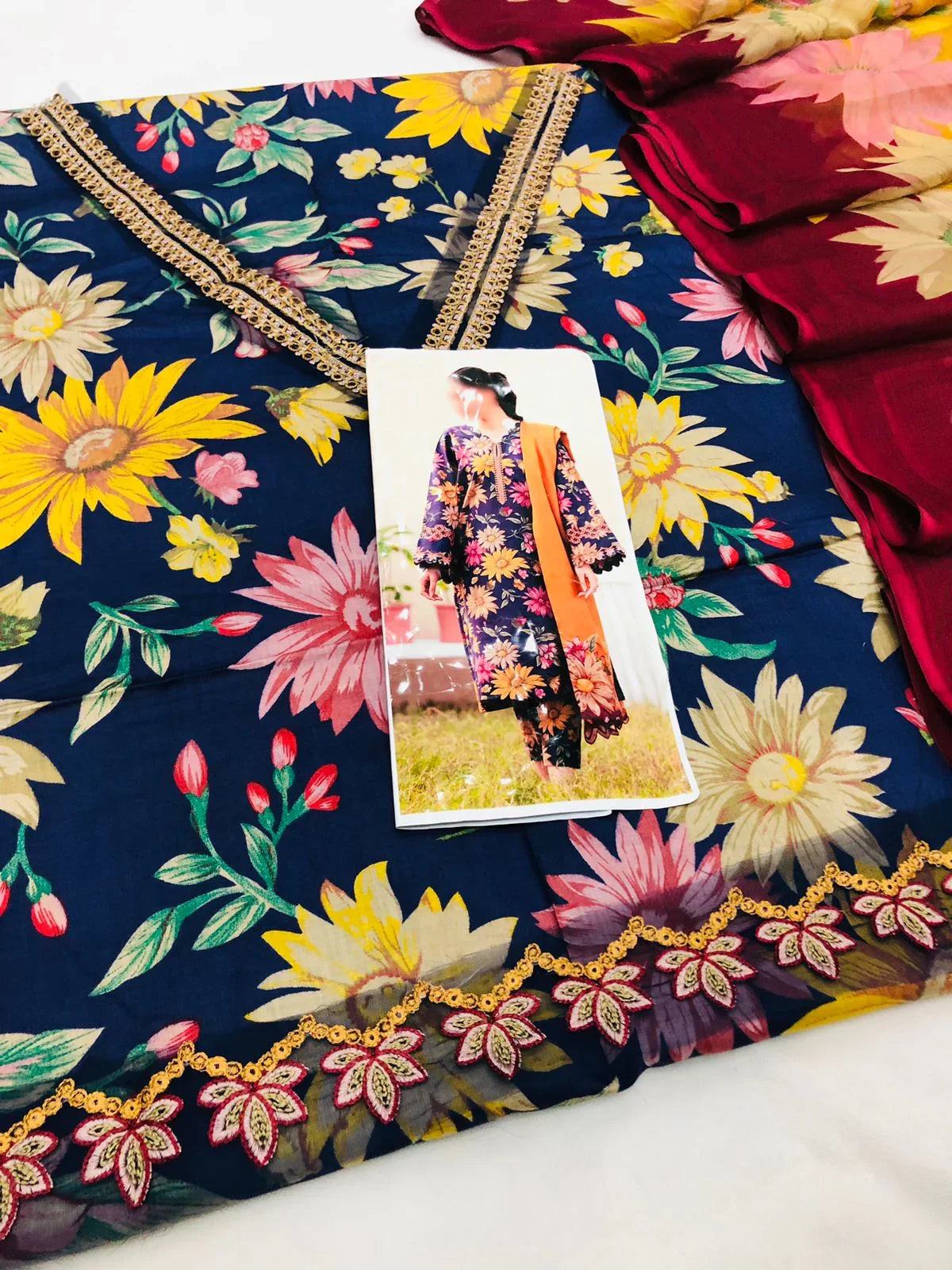 BAROQUE BLUE SUNFLOWERS LAWN - SR FABRICS