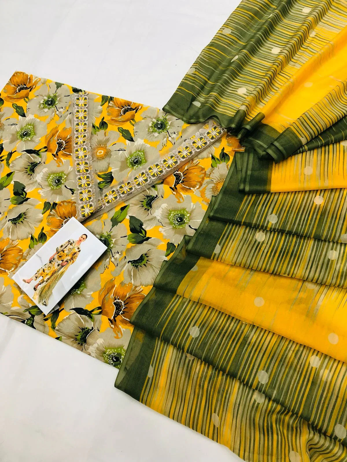 BAROQUE YG DIGITAL LAWN - SR FABRICS
