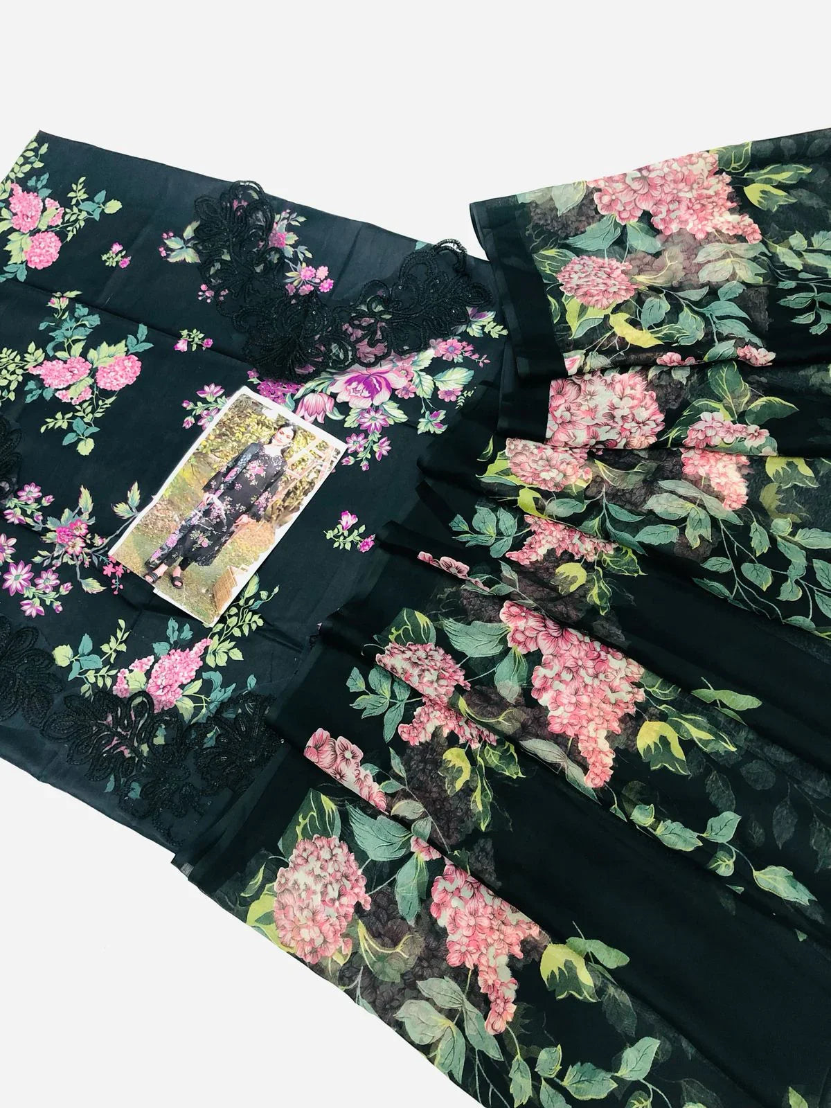 BLACK BLASTER LAWN - SR FABRICS
