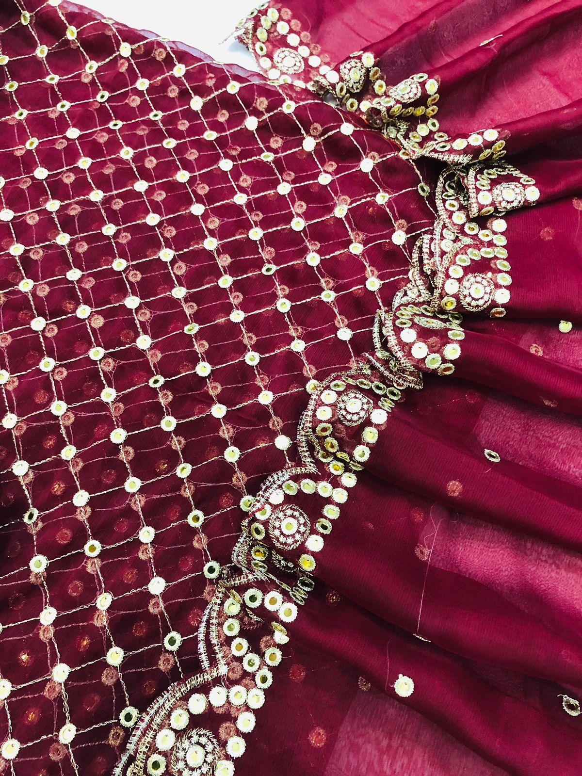 HIBA BUKHARI MAHROON SHAFOON SUIT - SR FABRICS