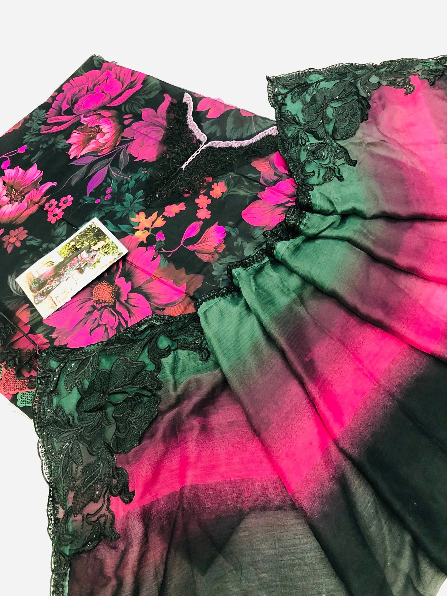 IZNIK B - CUTWORK DUPATTA - SR FABRICS