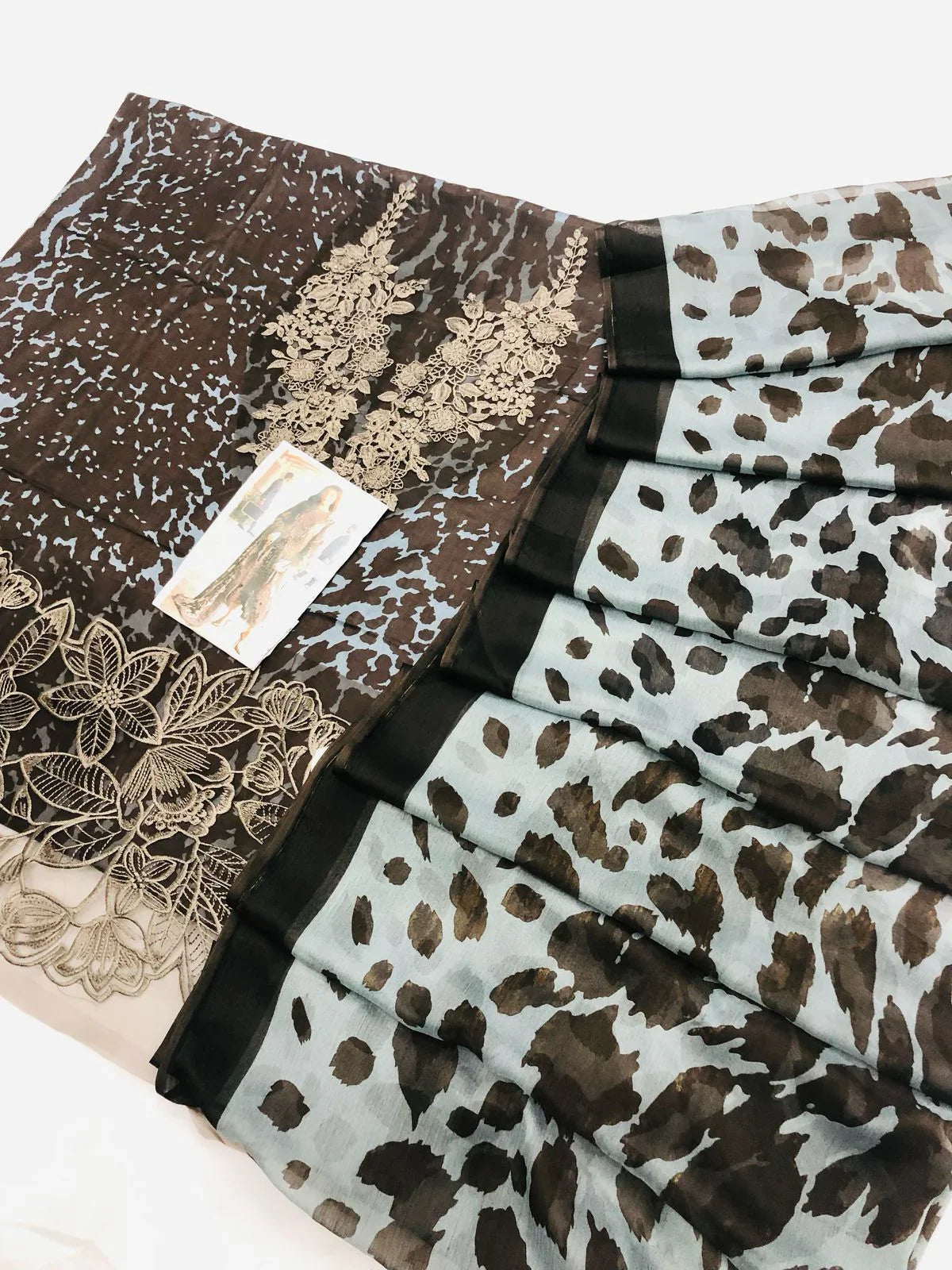 MB NEW CHEETAH DIGITAL LAWN - SR FABRICS
