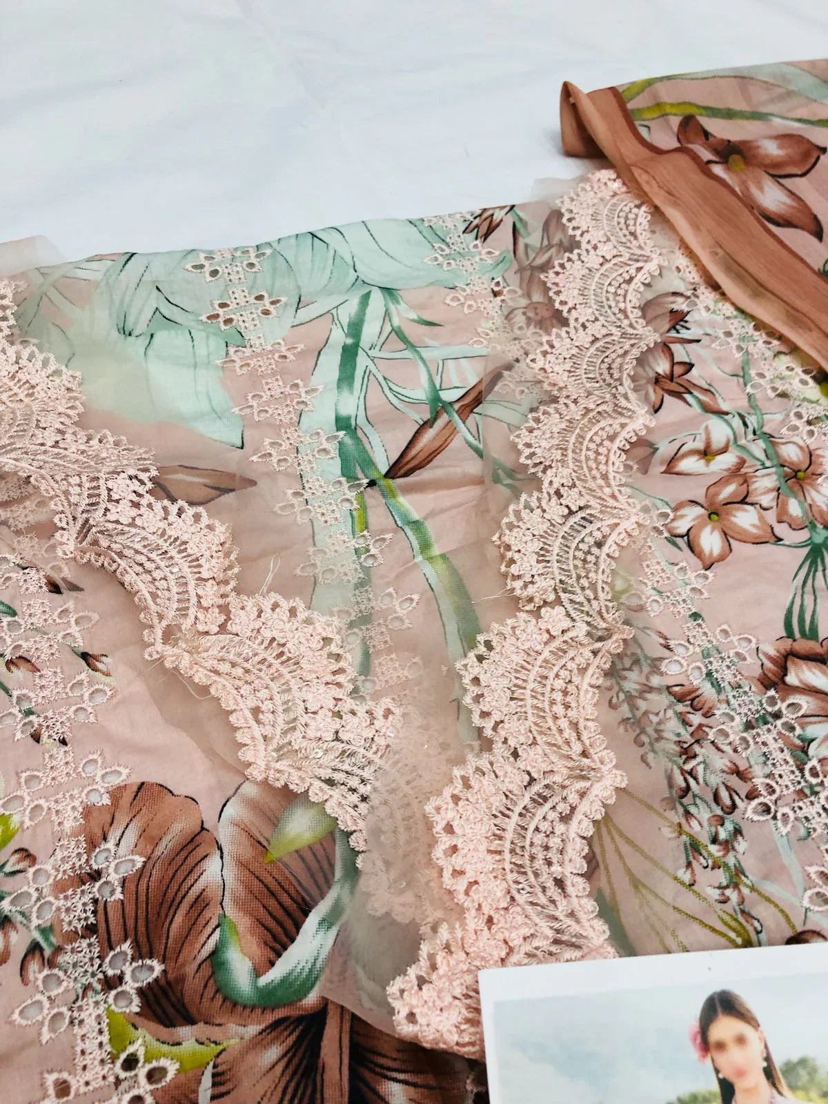 MB P - PEACH CHICKEN KARI LAWN - SR FABRICS
