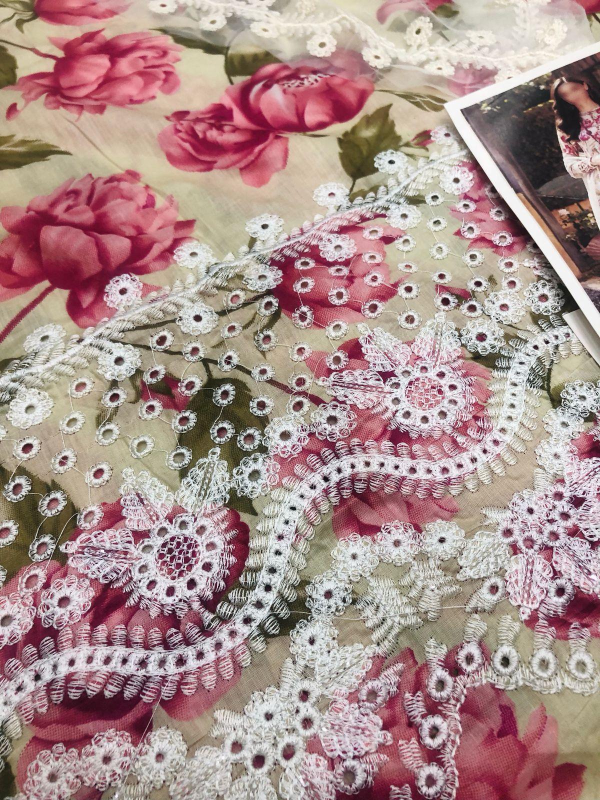 MB PINK FLOWERS CHICKEN KARI LAWN - SR FABRICS