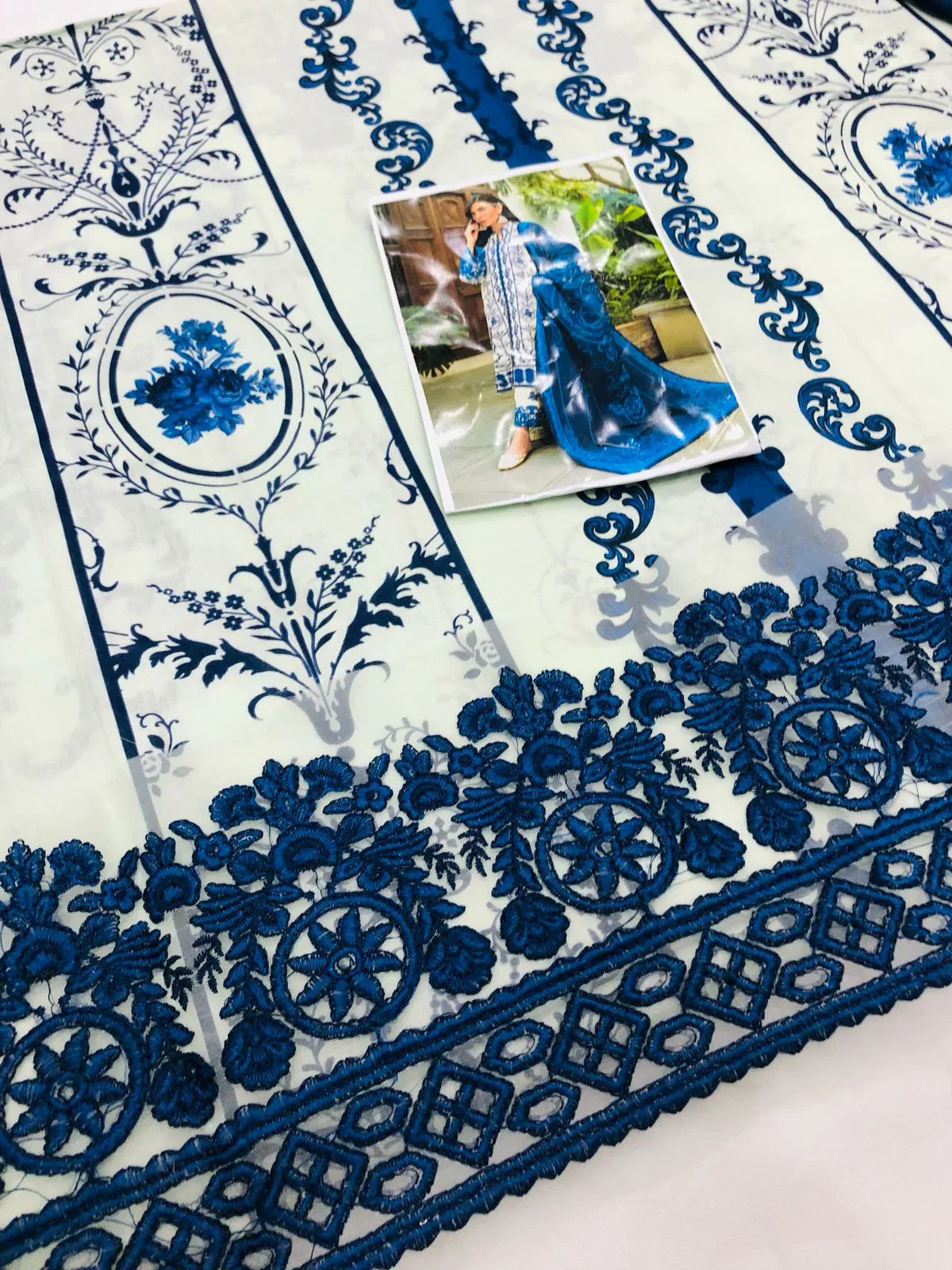 ZC ICE BLUE LAWN DUPATTA - SR FABRICS