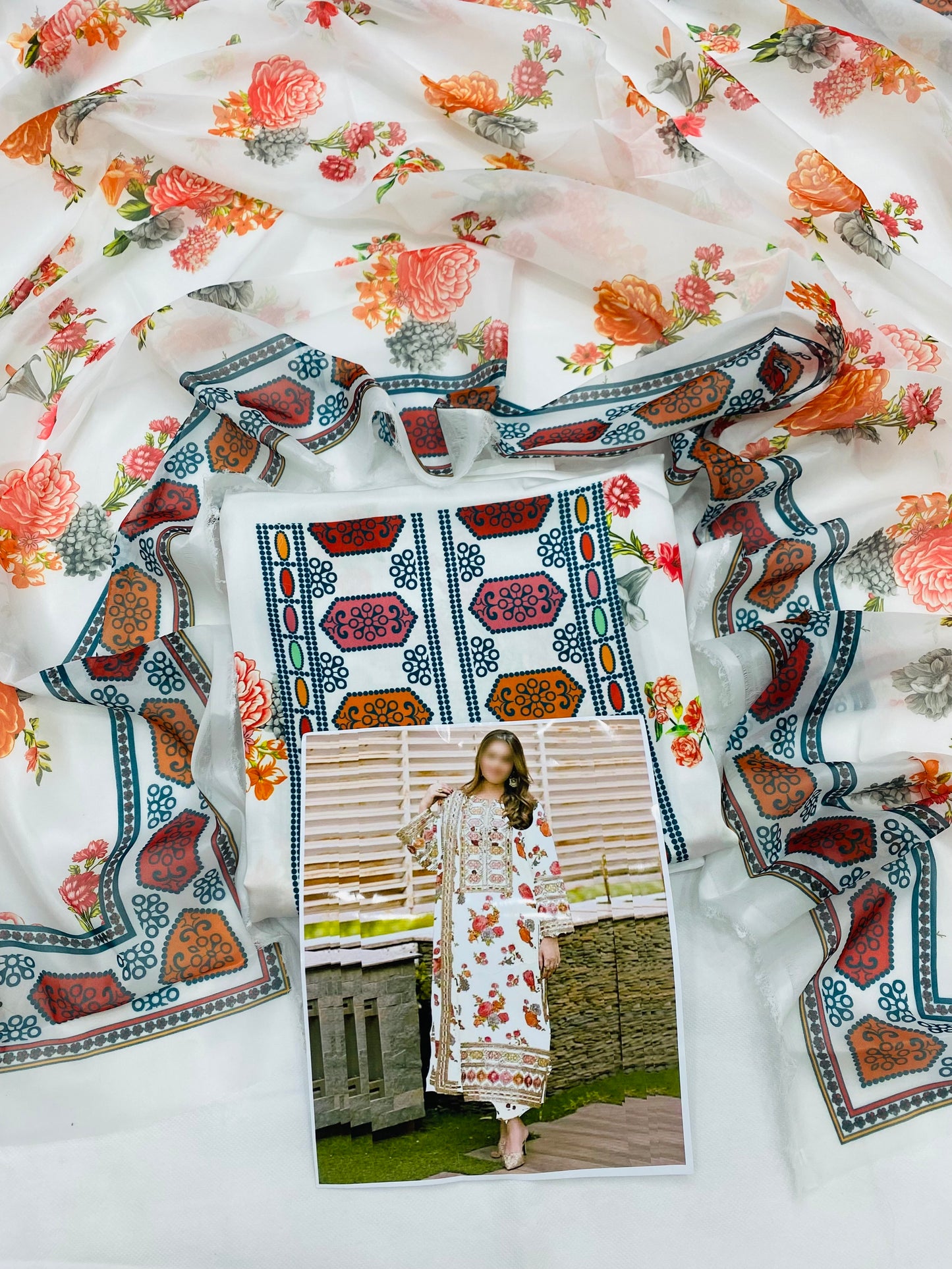 ANEELA WHITE PRINTED SILK (WITHOUT PATCHES)