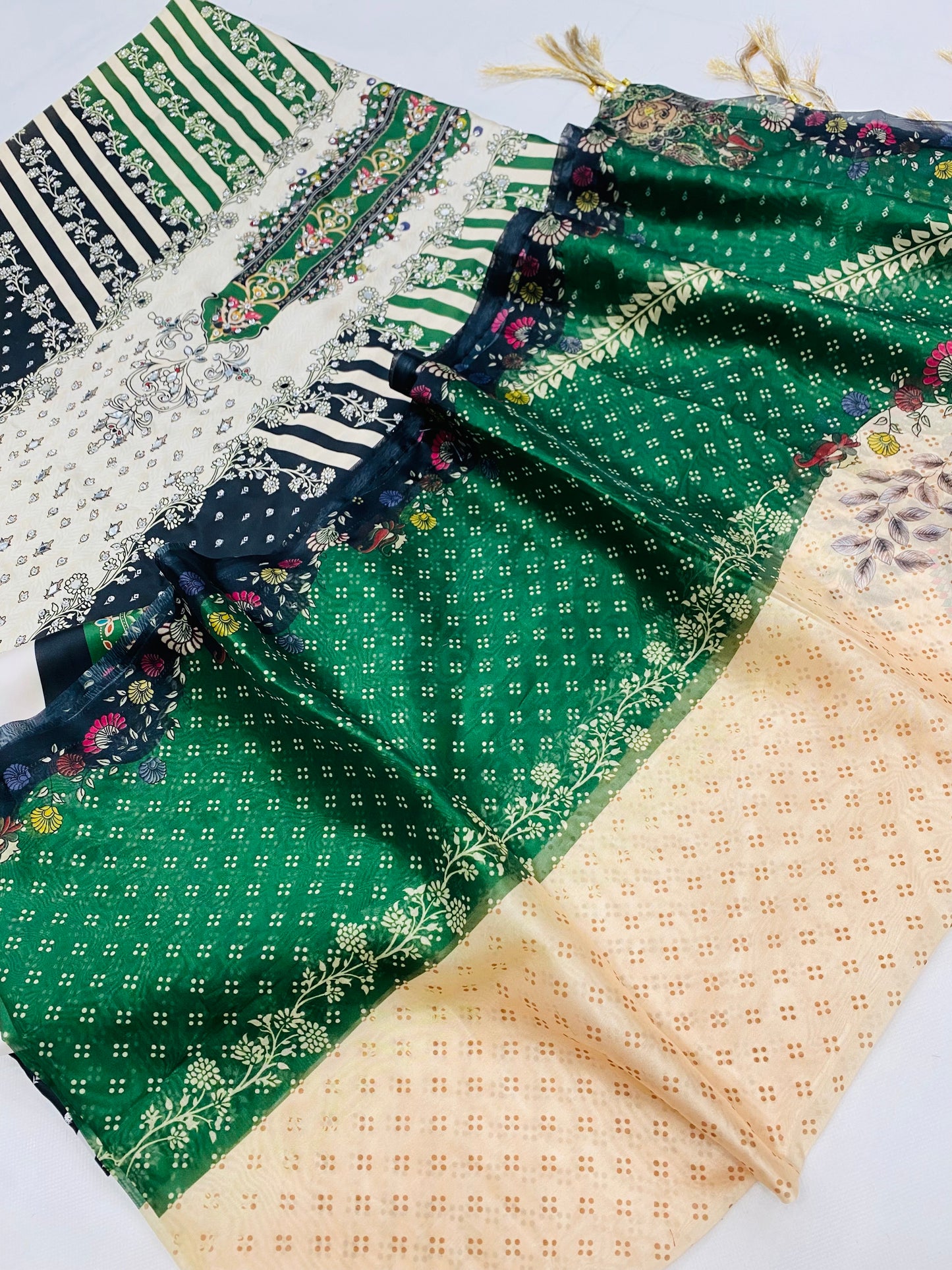 MB BLACK GREEN BEATS CHINA SILK