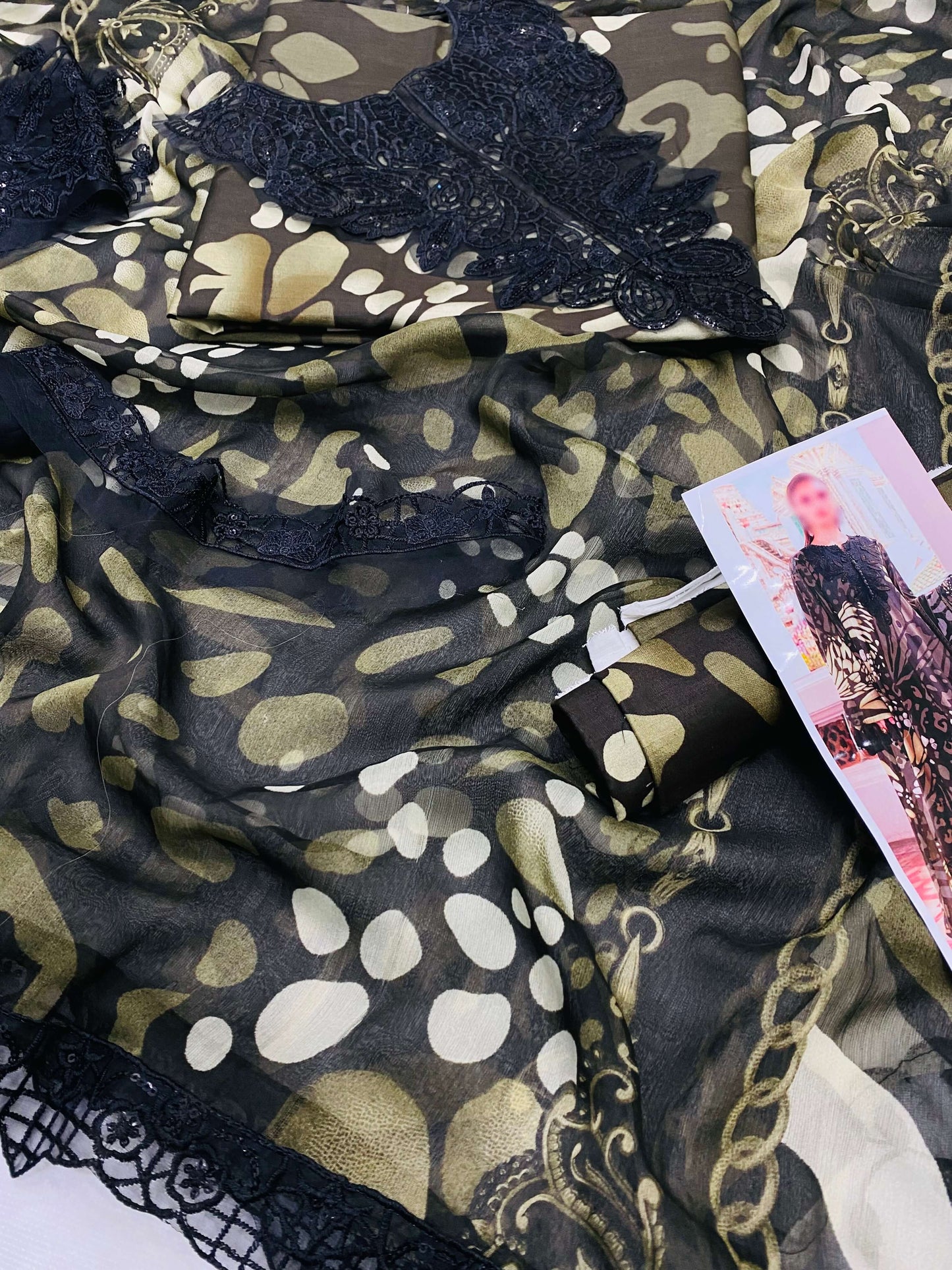 MB GREENISH CHEETAH PRINT LAWN