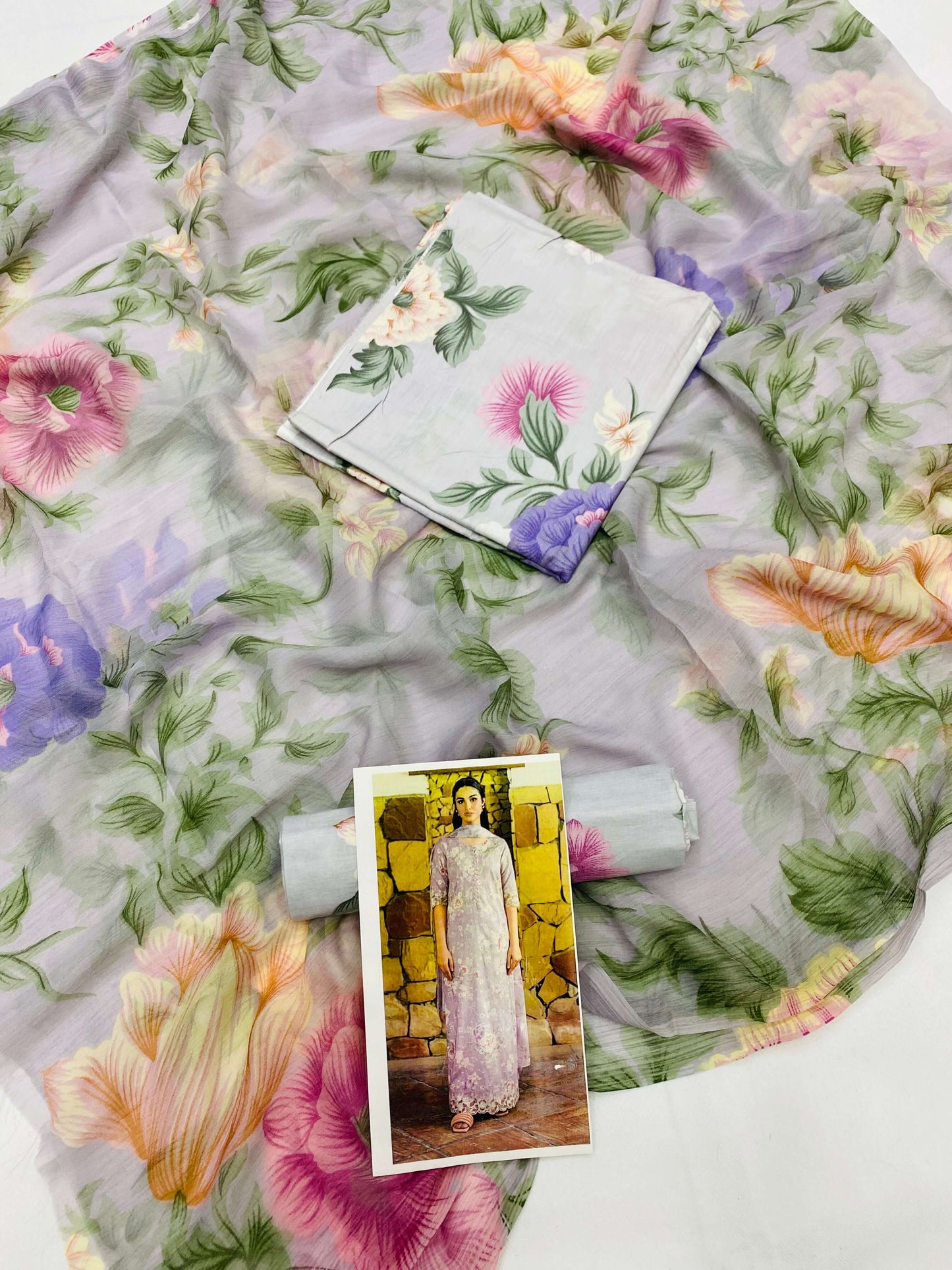 IZNIK MULTI R05 LAWN