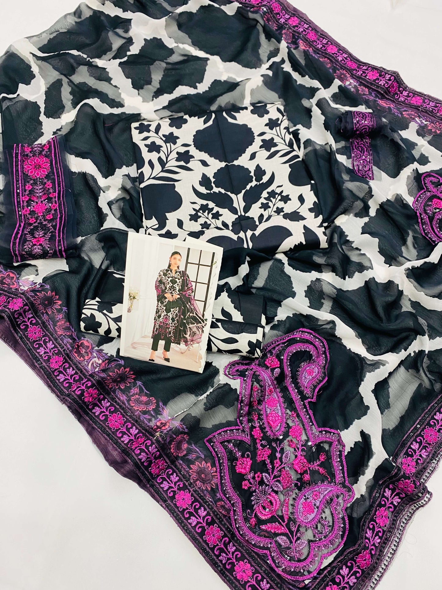 MB PENGUIN EMBROIDERED LAWN