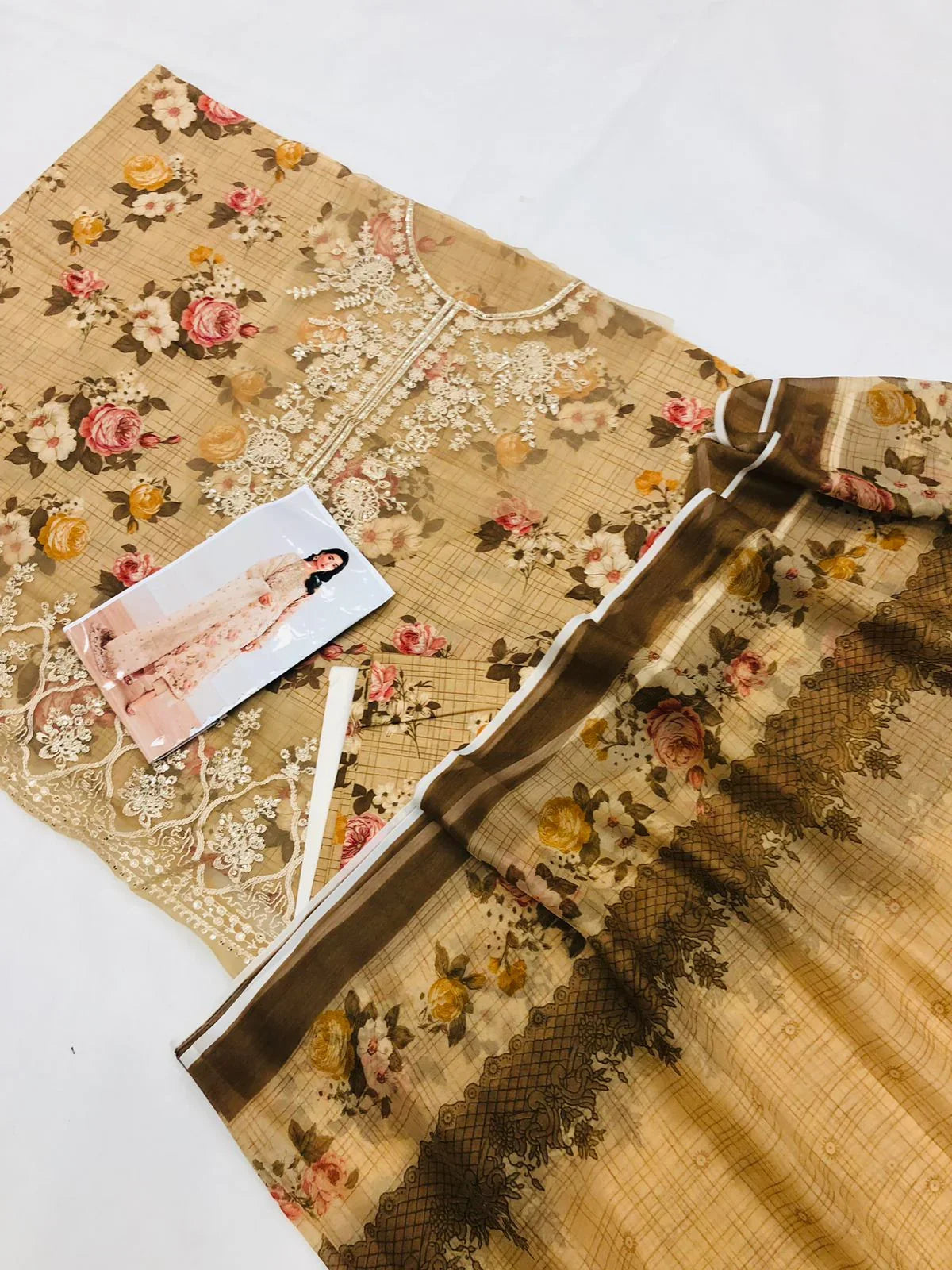 BAROQUE COFFE DIGITAL LAWN - SR FABRICS