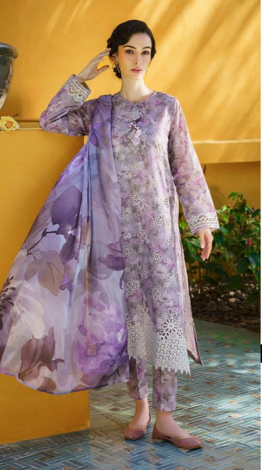 BAROQUE E PRINTED LAWN - SR FABRICS