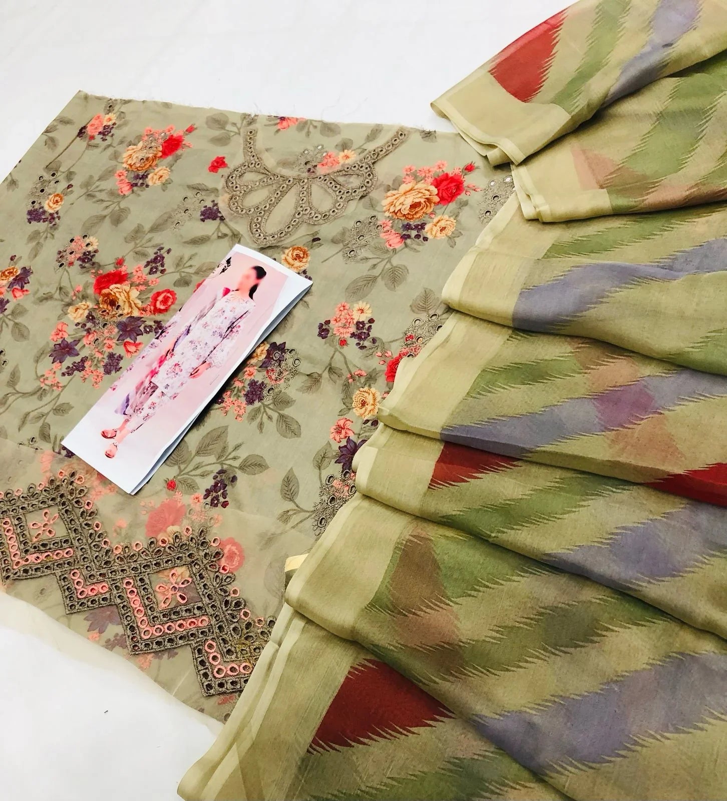 BAROQUE SKIN BOUQUET LAWN - SR FABRICS