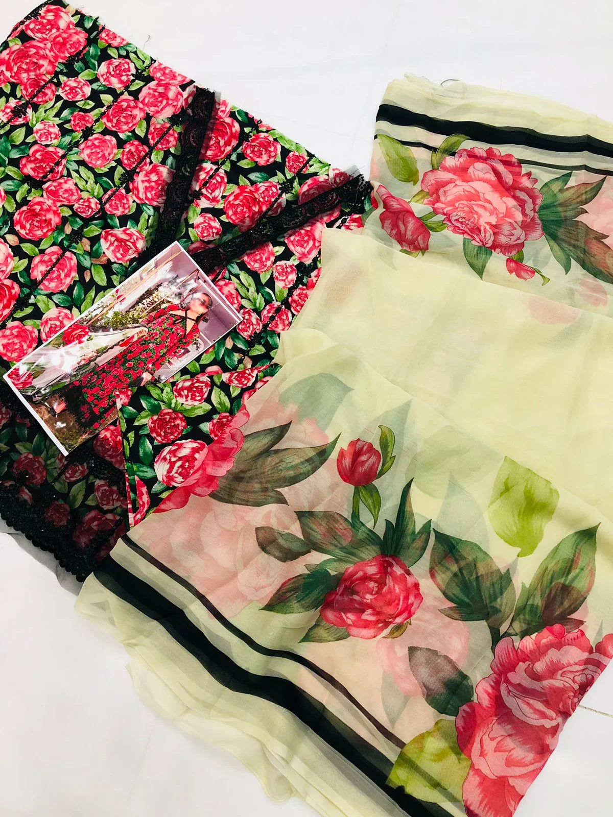 BLACK MULTI DIGITAL PRINTED LAWN - SR FABRICS