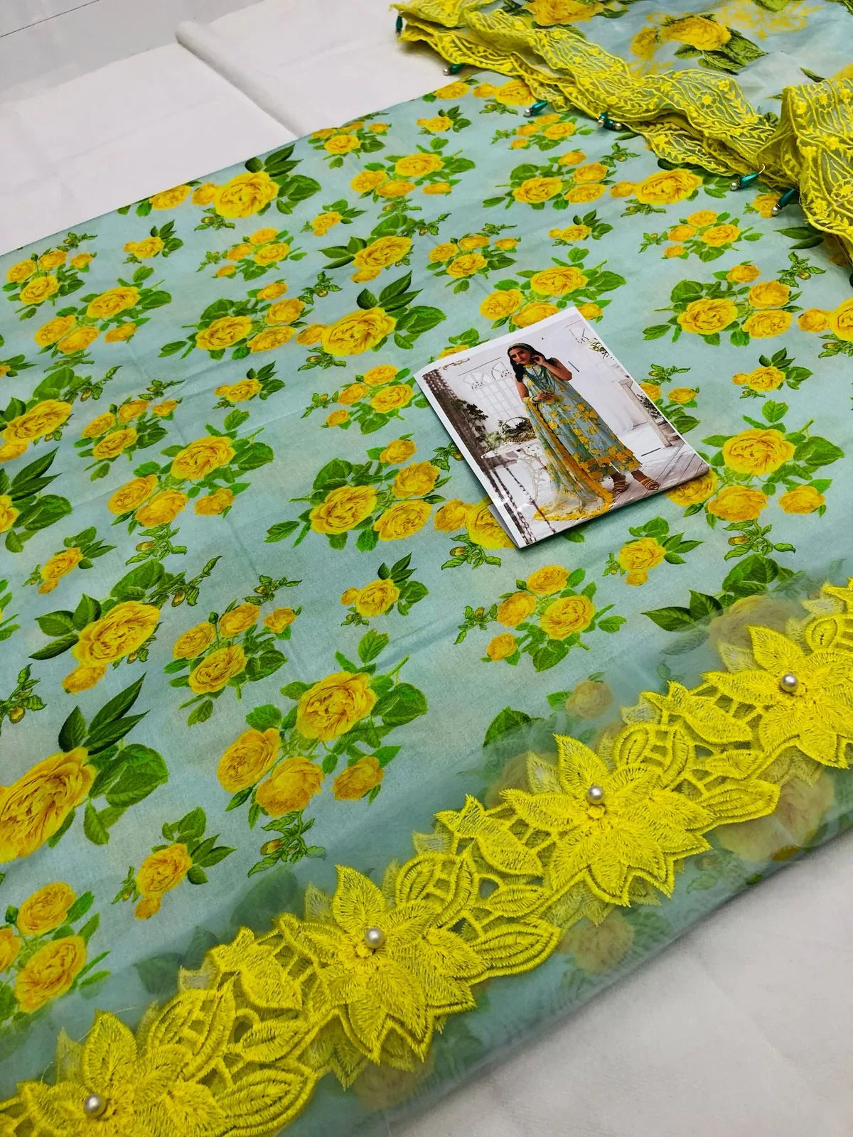 ITTEHAD YELLOW FLOWERS LAWN - SR FABRICS