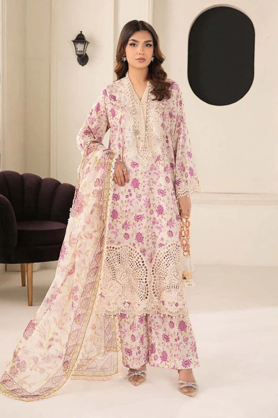 MB BABY PEACH LUXURY LAWN - SR FABRICS