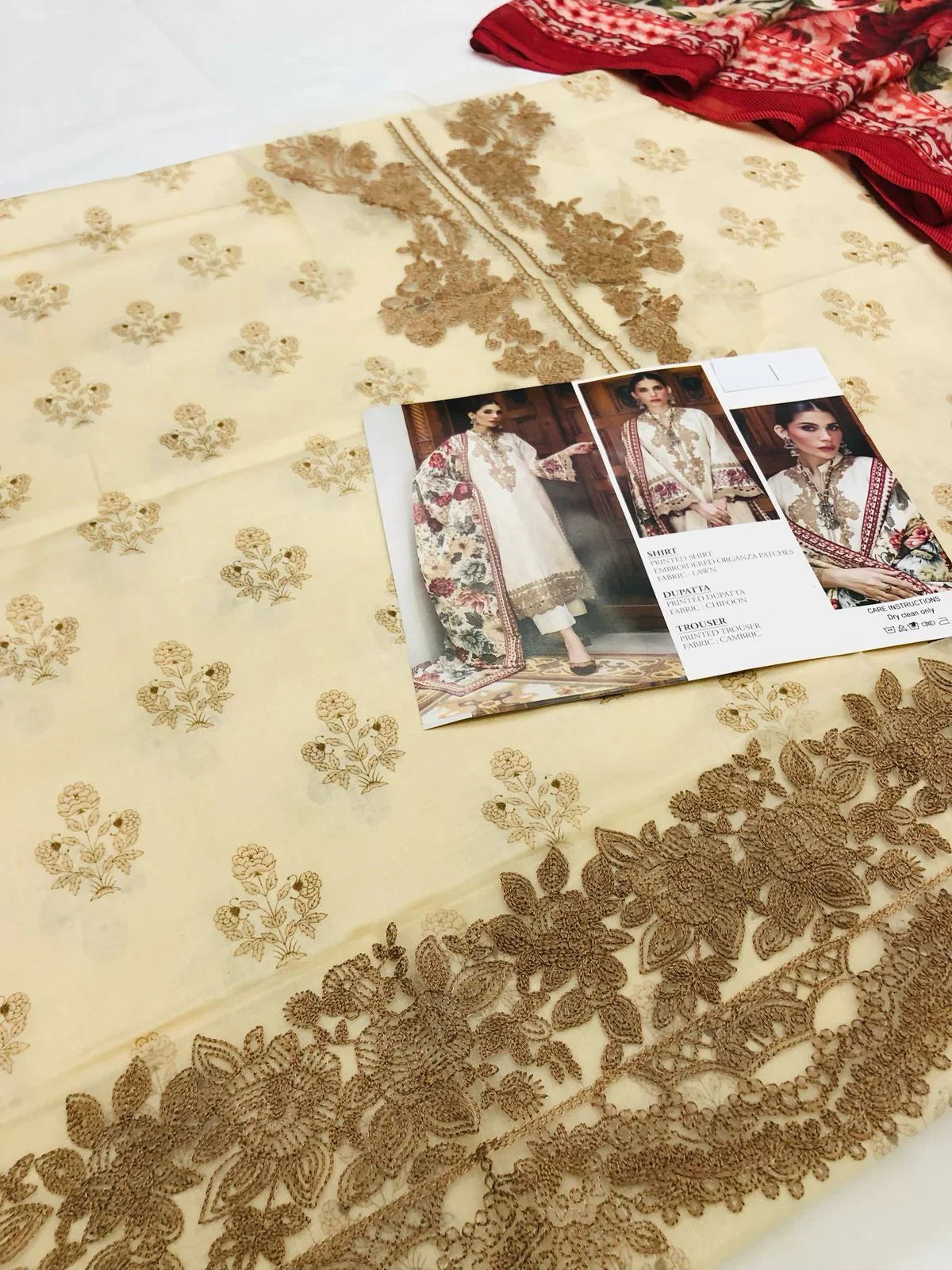 ZC SKIN RED DIGITAL LAWN - SR FABRICS